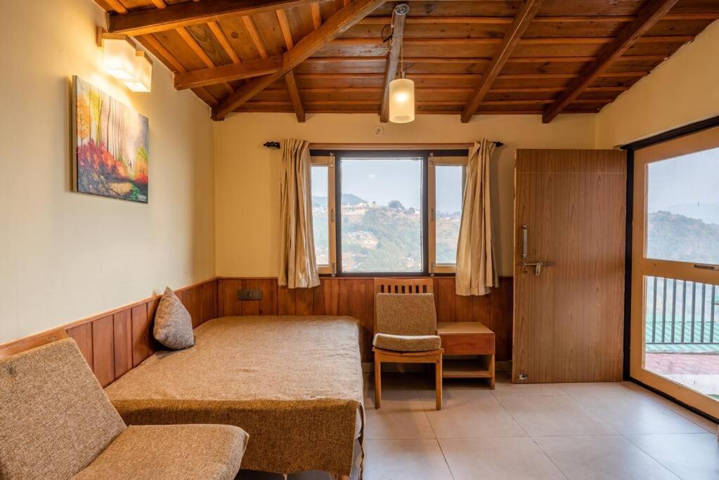 Dream Cottage 3 Pet-Friendly 2Br W Mountain View 穆克缇斯瓦 外观 照片