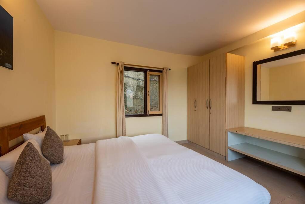 Dream Cottage 3 Pet-Friendly 2Br W Mountain View 穆克缇斯瓦 外观 照片