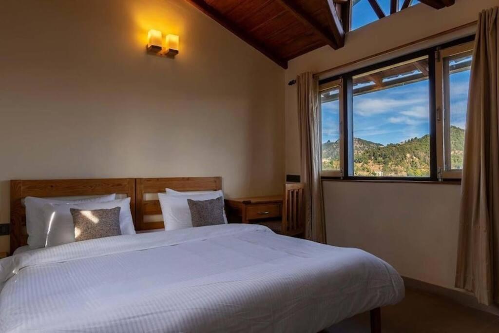 Dream Cottage 3 Pet-Friendly 2Br W Mountain View 穆克缇斯瓦 外观 照片