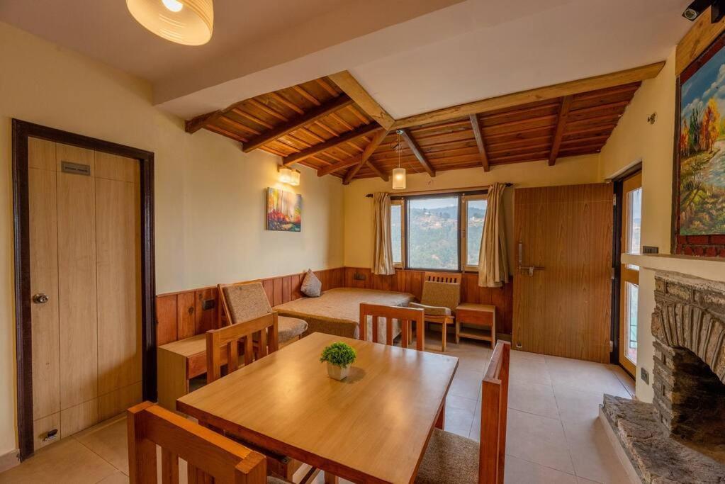 Dream Cottage 3 Pet-Friendly 2Br W Mountain View 穆克缇斯瓦 外观 照片